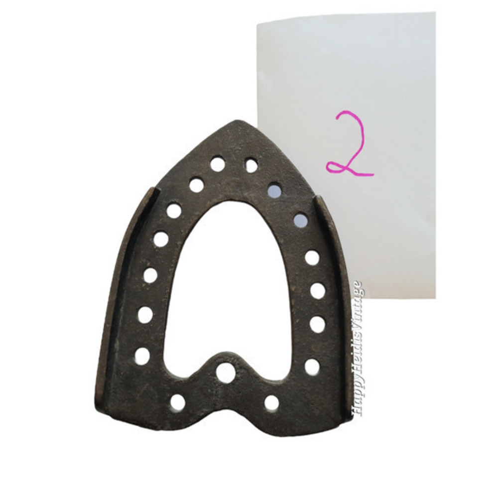 Antique Raised Ironing Iron Trivet‎ Open Center Pierced Pattern Wall Decor